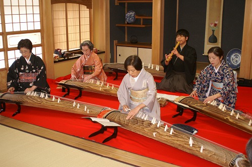 お琴の調べ演奏会