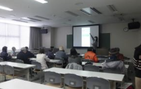 はじめてのスマホ講座「マップやカメラを使ってみよう」