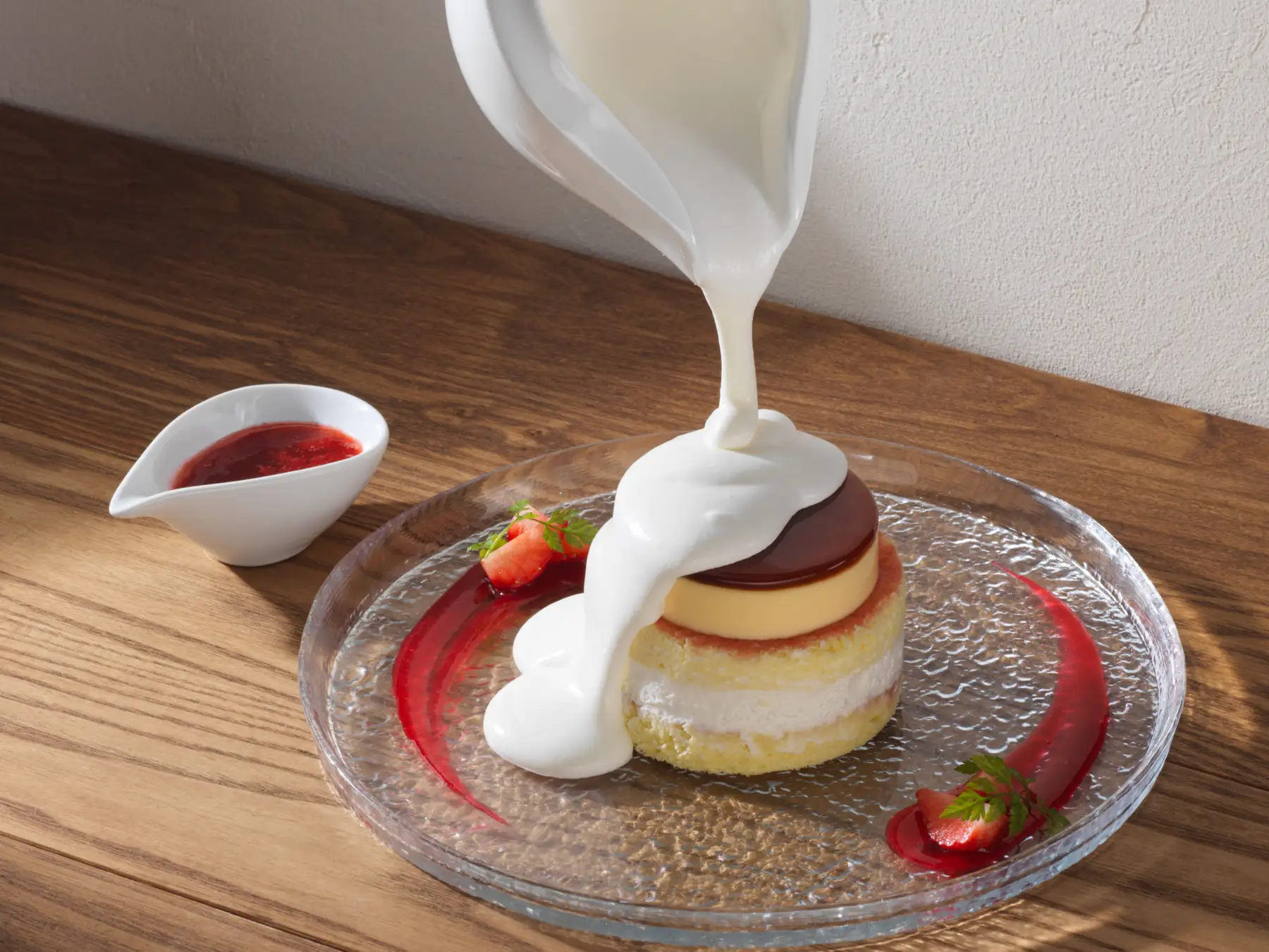 目の前で仕上げ！「ルタオ運河プラザ店」新スイーツ