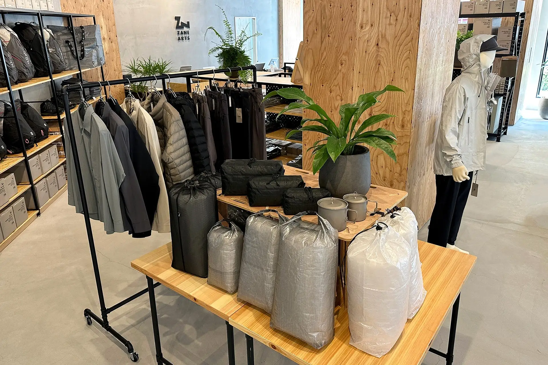 ゼインアーツ神戸三宮がオープン!関西初の直営店で全製品を体感