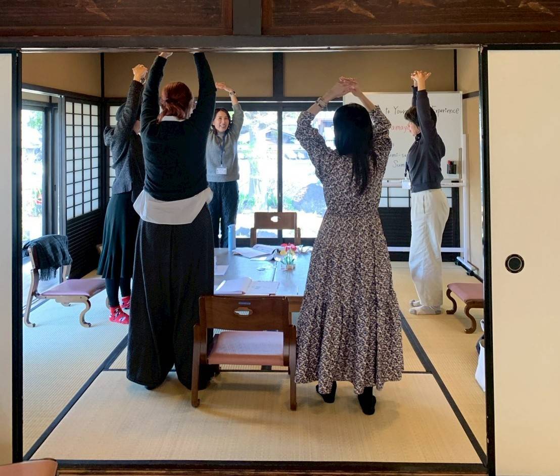 頑張るより緩める 夏を乗り切る呼吸筋ストレッチ