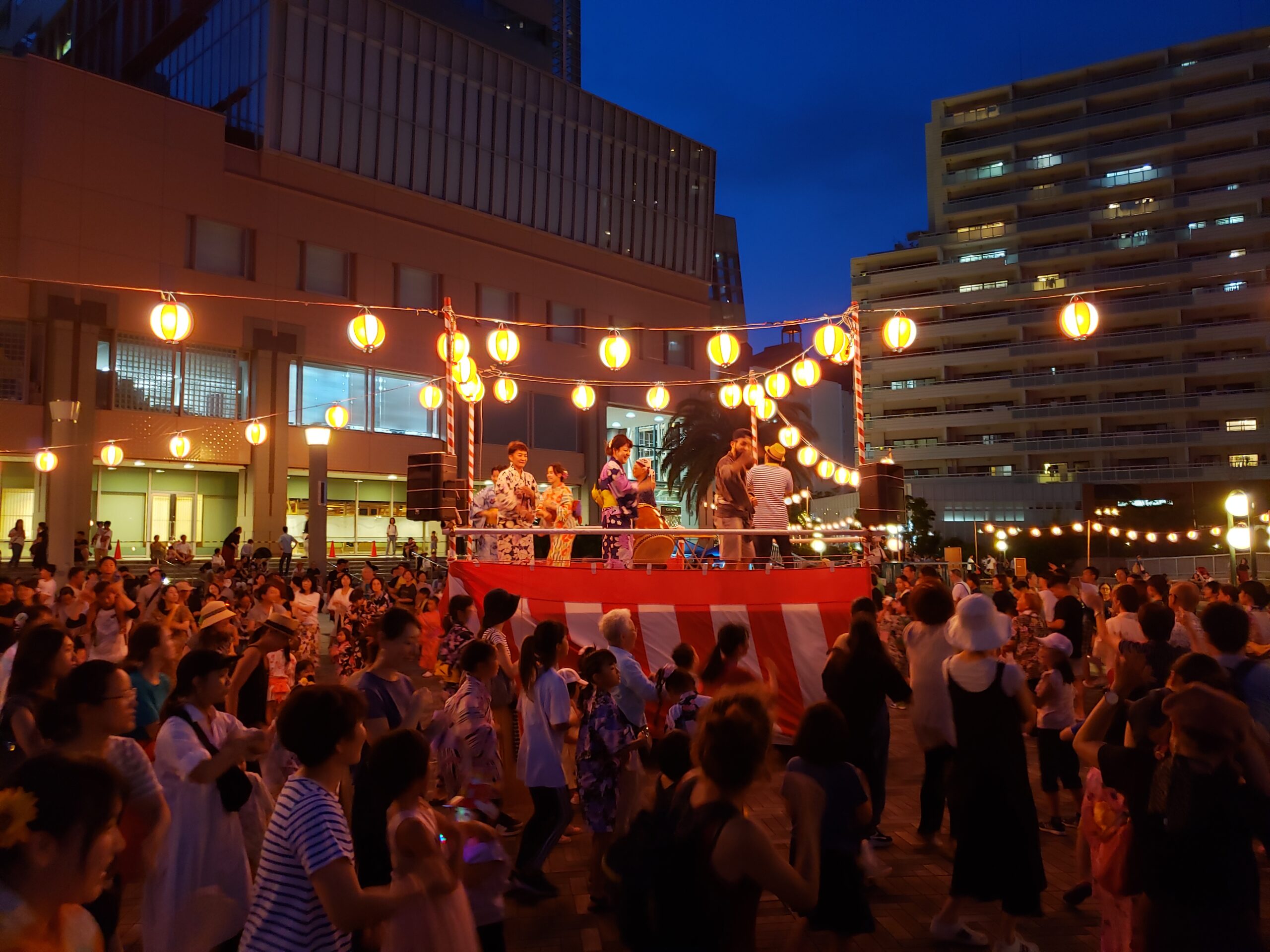 ハーバー盆踊り