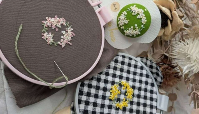 お花リースの刺繍ワークショップ