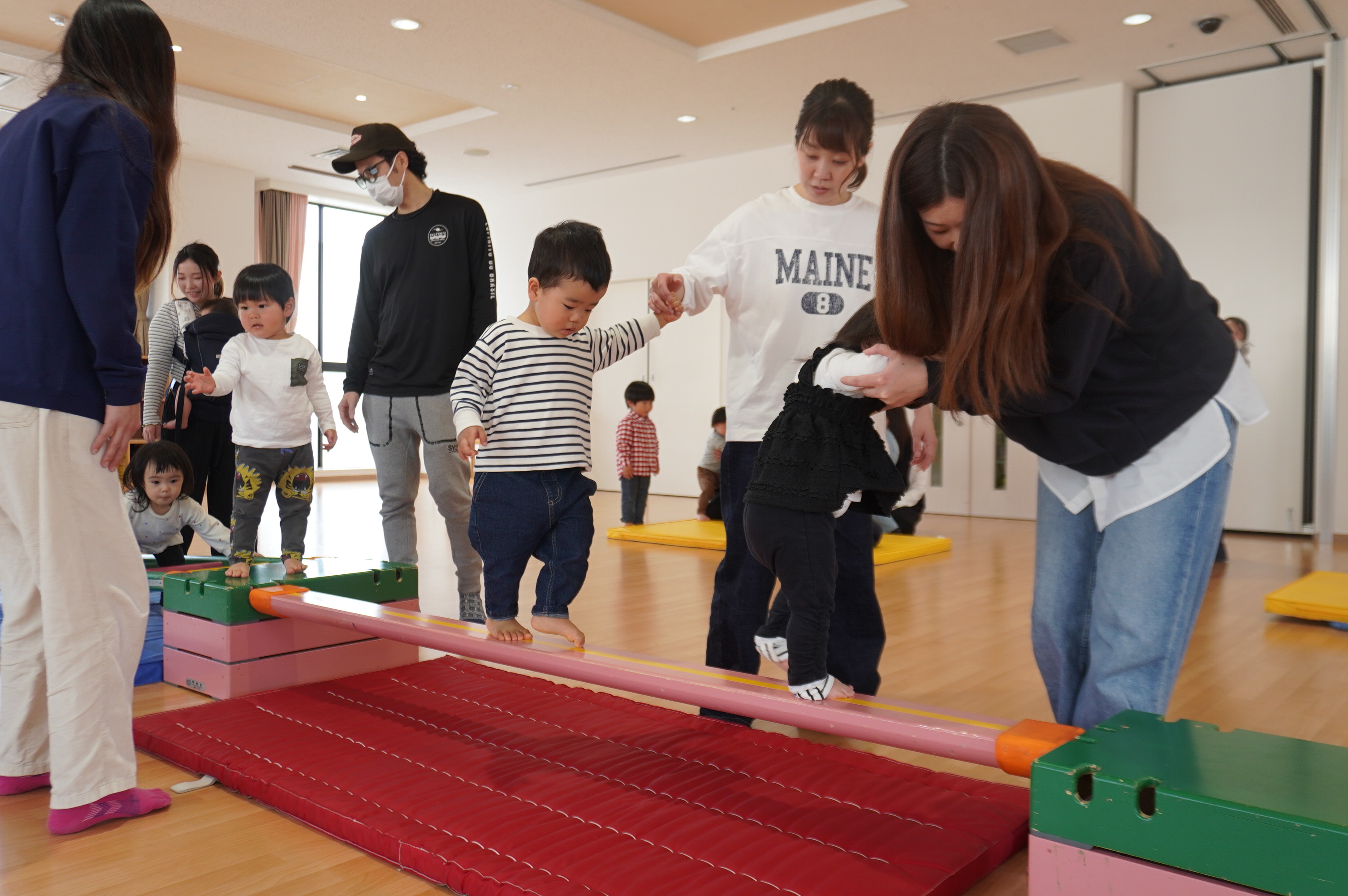 育ちの広場【1～2歳児とその保護者】