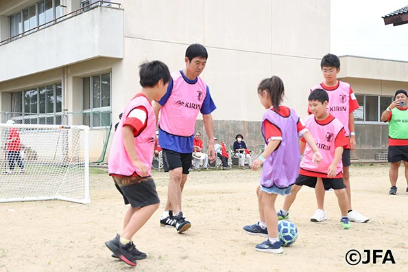 【参加無料】熊本城で元日本代表と楽しむサッカー体験！