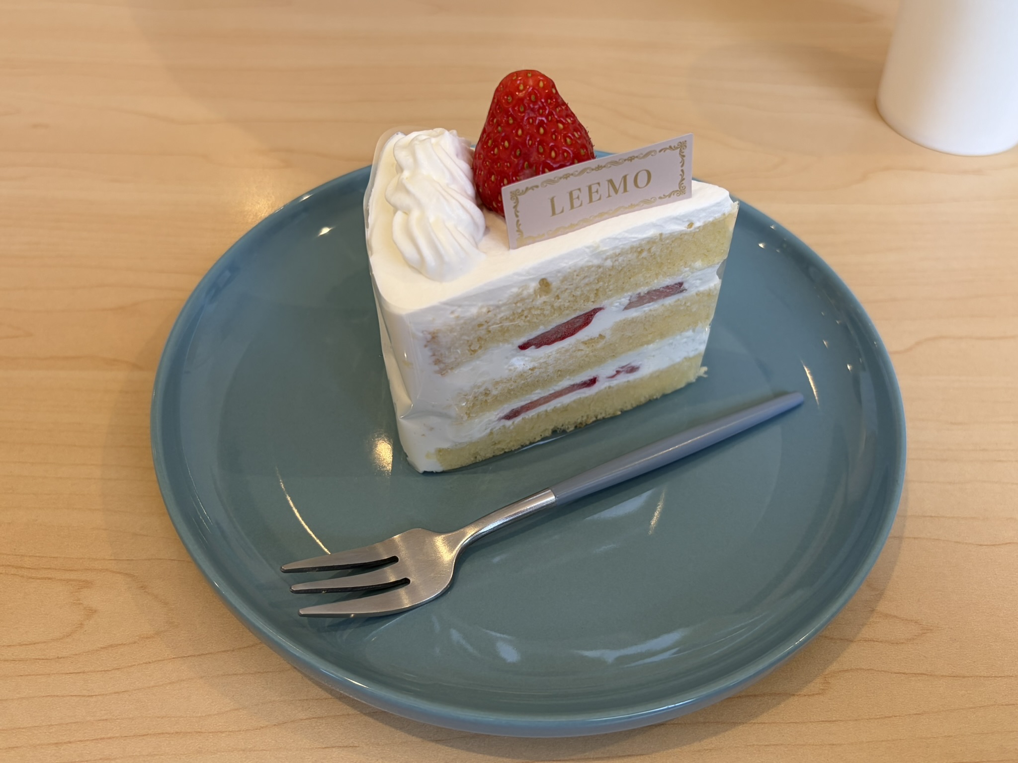 「パティスリーリーモ」の贅沢桃パフェ！