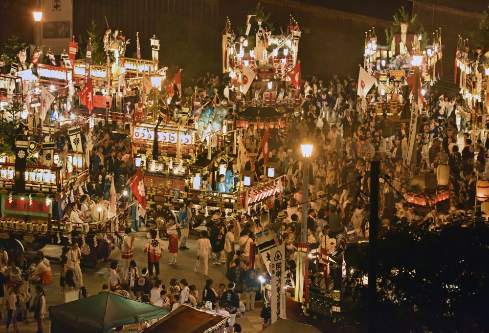 姥神大神宮渡御祭 上町巡行