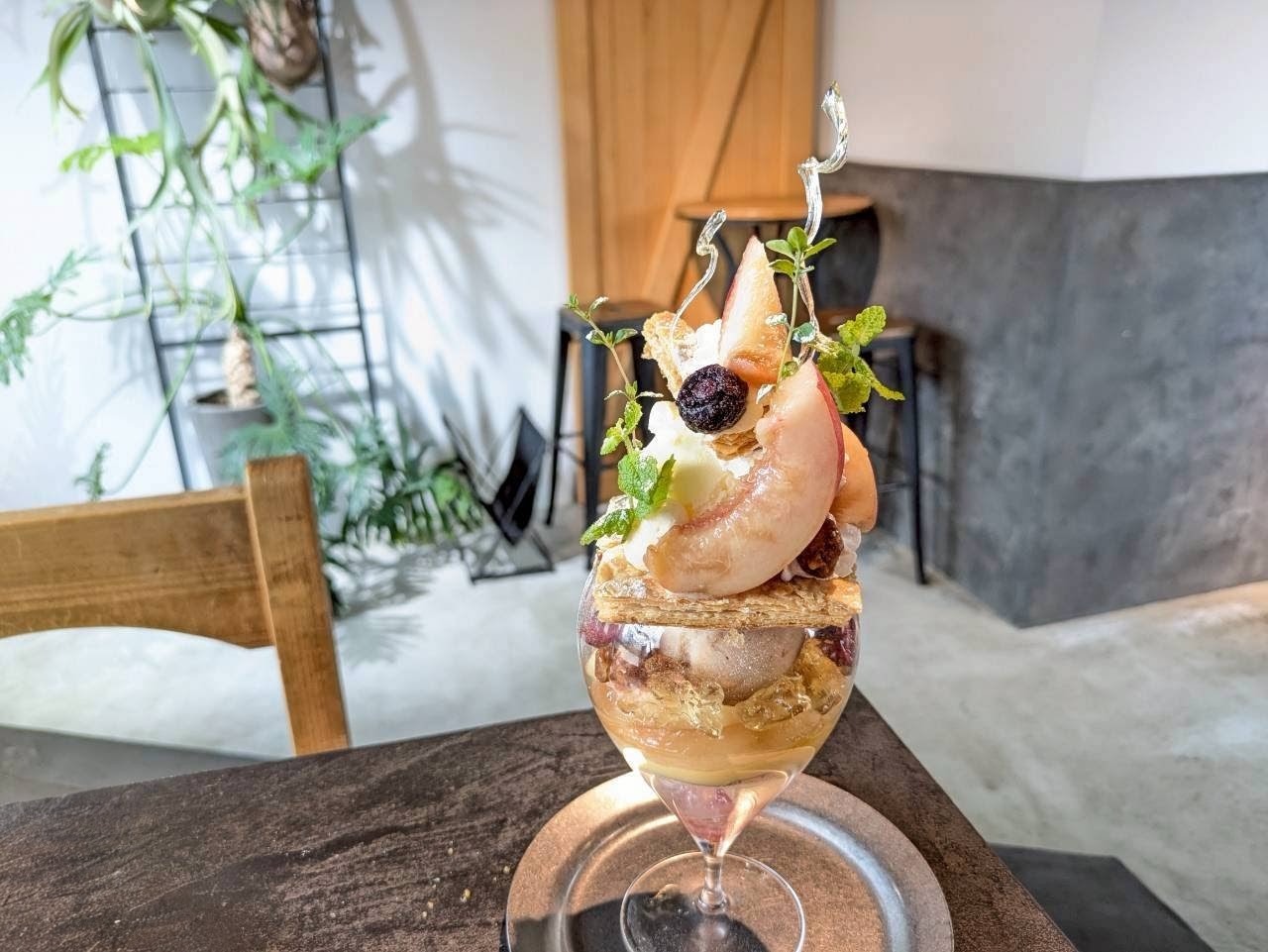 人吉で映えパフェ!Ao.HOSTEL&CAFE LOUNGE