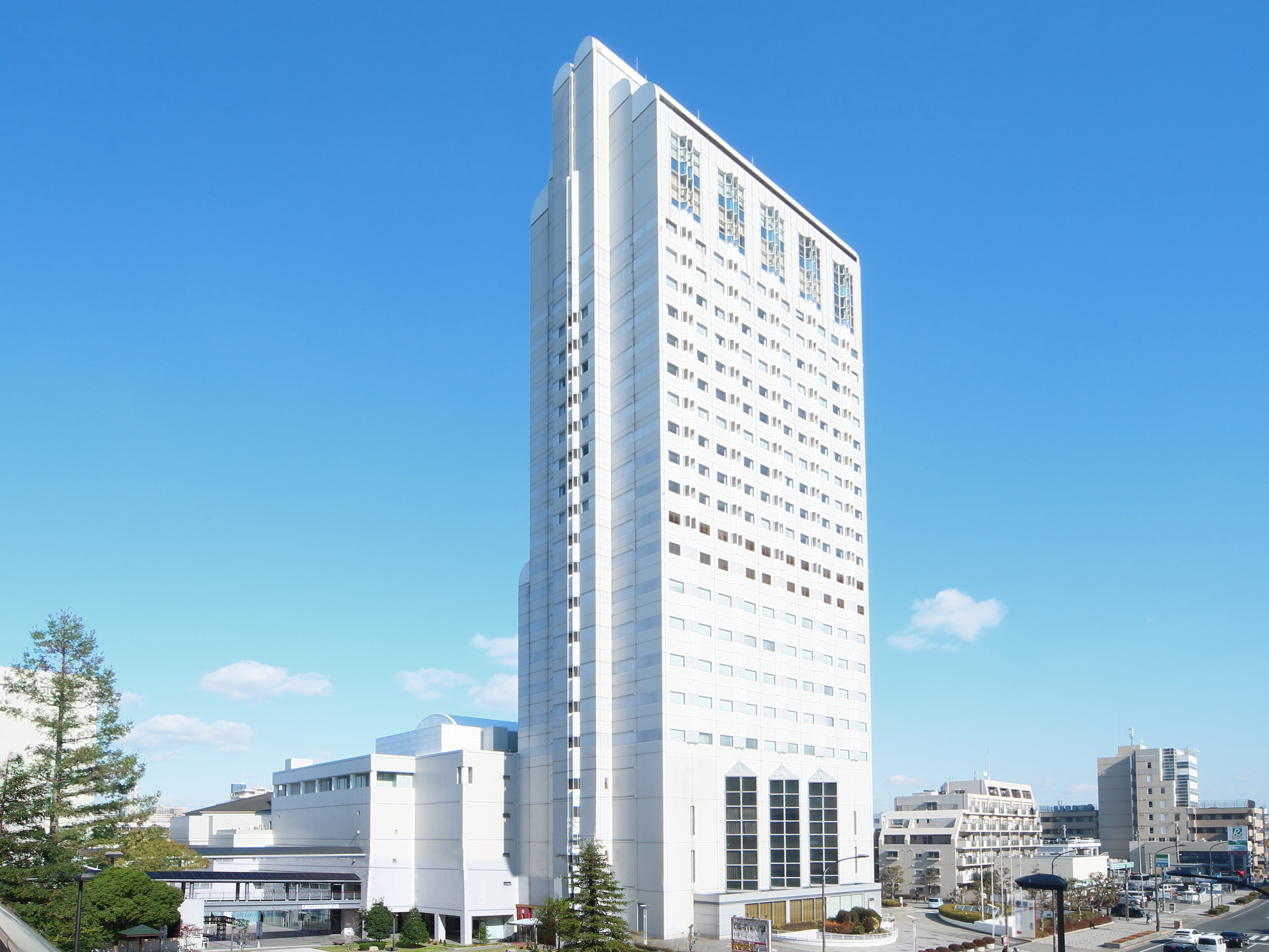 尼崎で楽しむ夏限定アフタヌーンティー開催