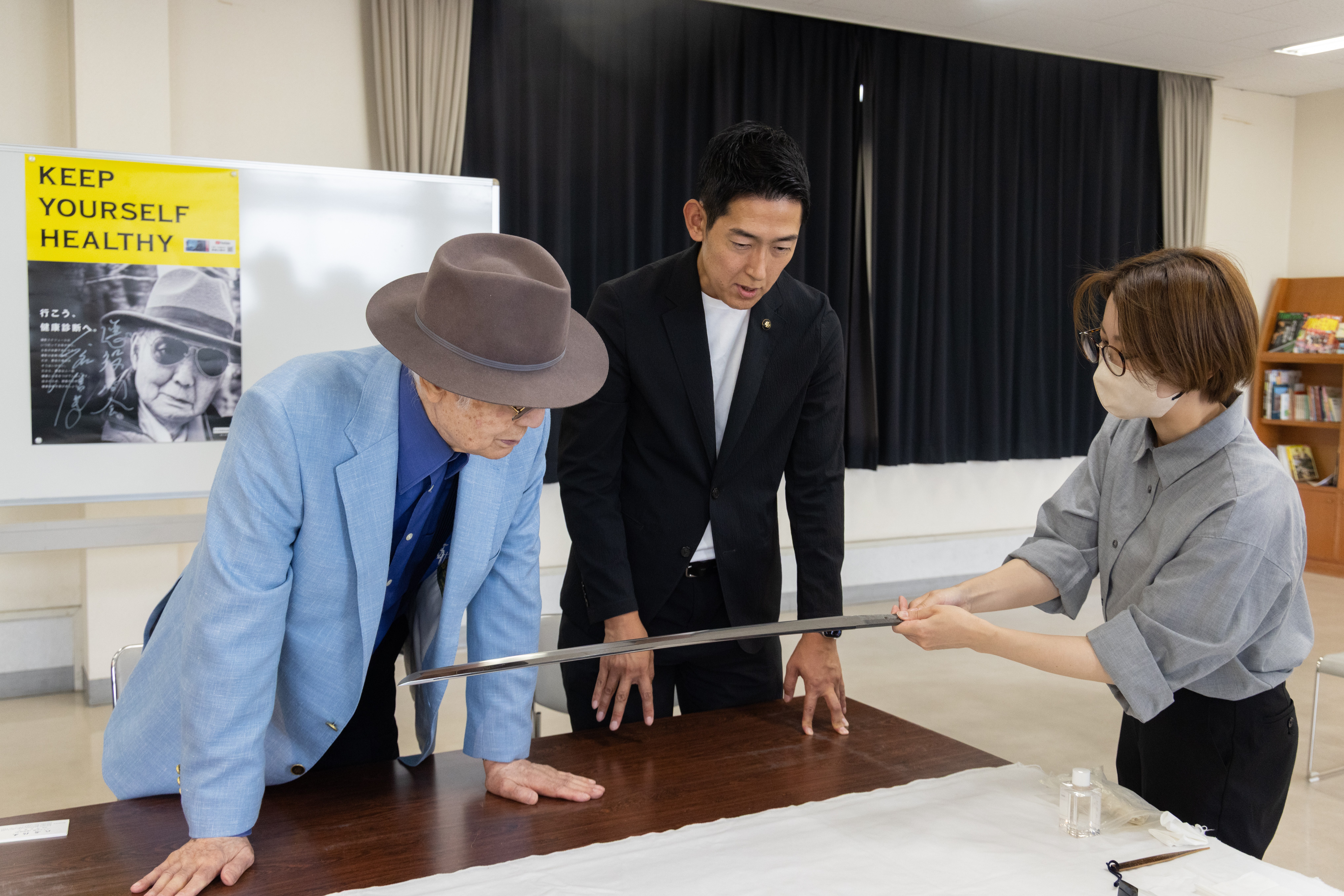 八名信夫さん寄贈の名刀が備前長船刀剣博物館へ