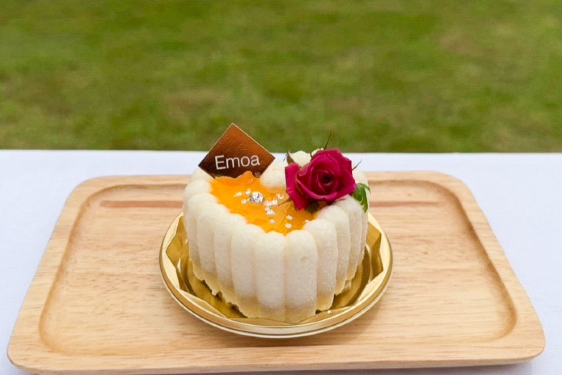 箱根ラリック美術館　香水瓶を再現した夏限定スイーツ2