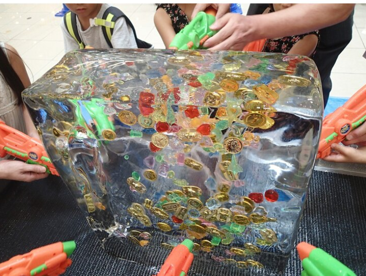 氷柱の中の宝探し大会〜氷の中の宝物をゲットしよう!〜