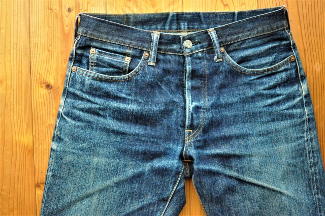 THE DENiM