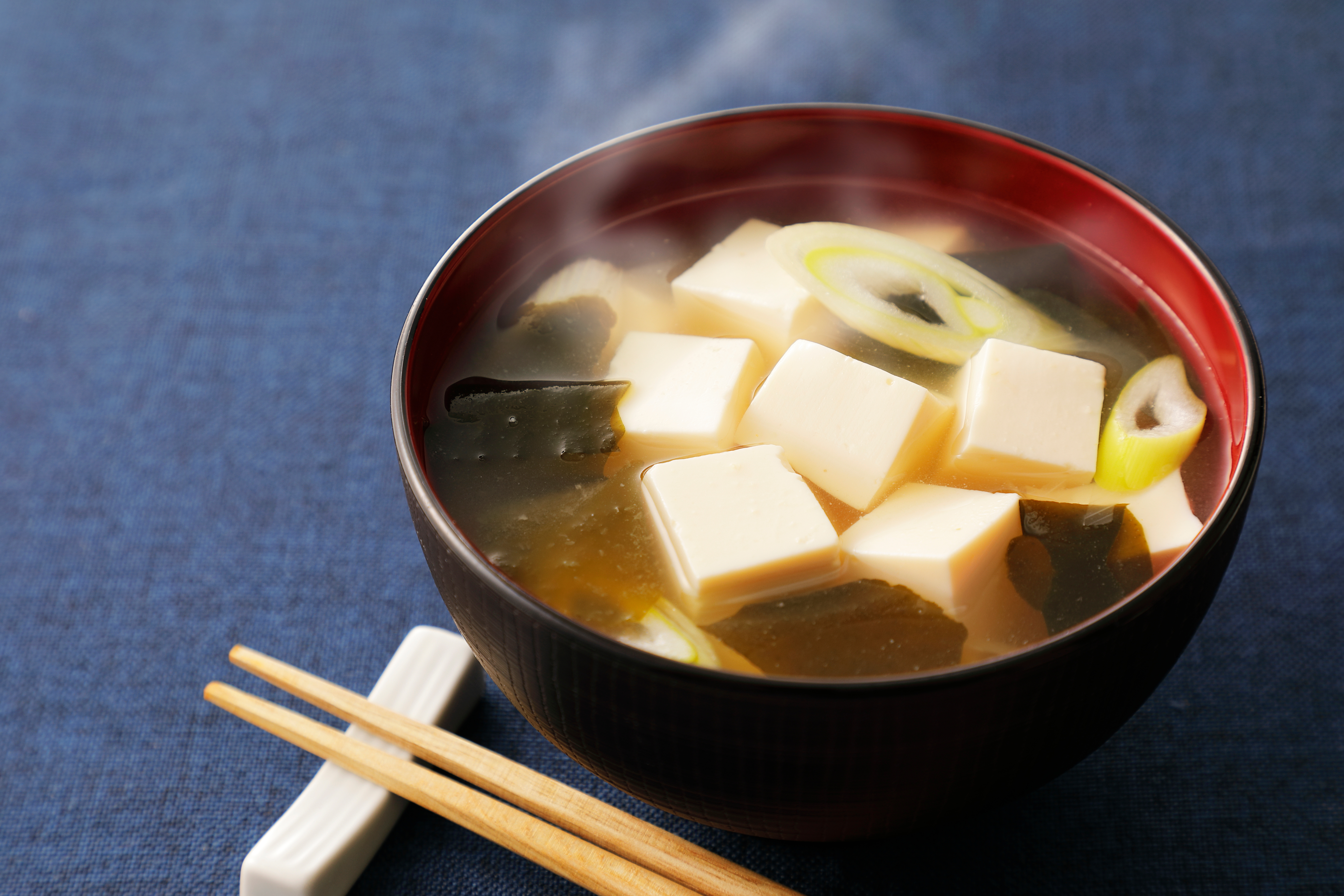 おから味噌づくりで学ぶ「発酵」と「もったいない」